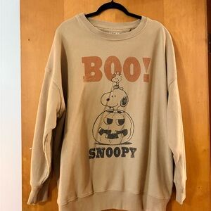 American Eagle Outfitters Tan Snoopy Halloween Sweater